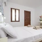 아파트호텔 Kastraki